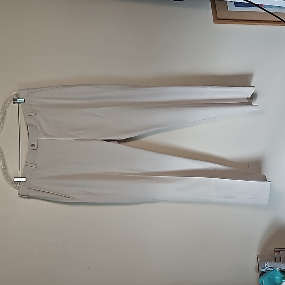Peter Millar Men’s Straight Leg Khaki Pants size 38/34 EUC